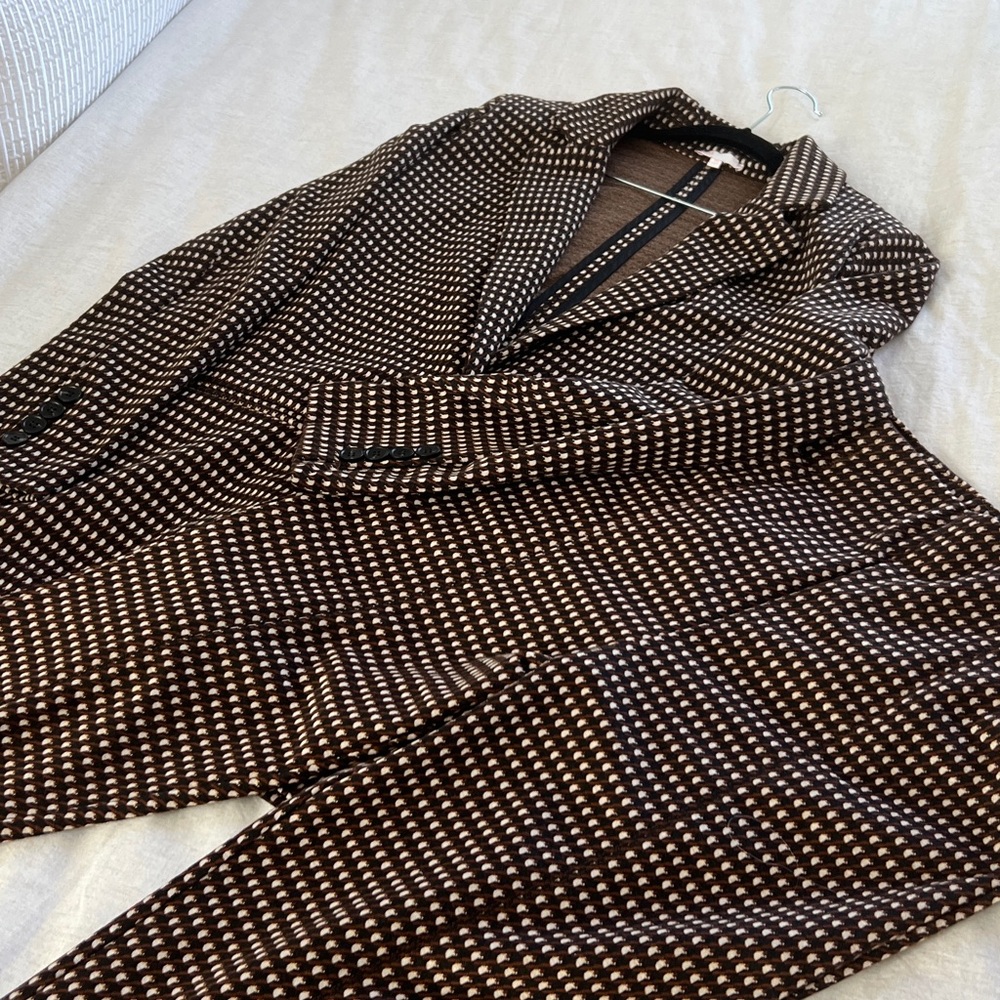 Gianni Bini outfit ! Blazer and slacks! Classy or casual dress up or down!